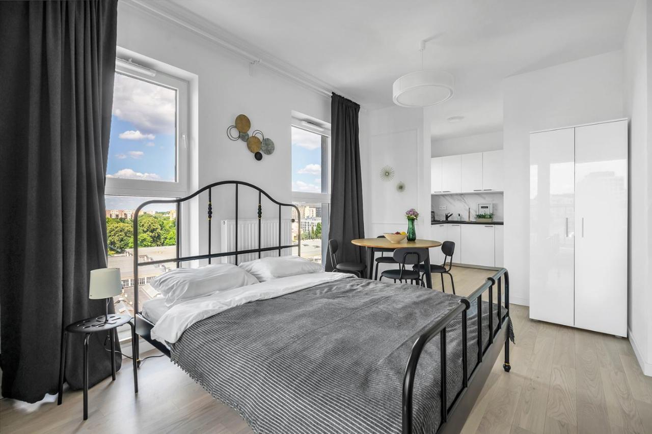 8th Floor Downtown N2 - Parking, View, Balcony - By Rentujemy * Warszawa